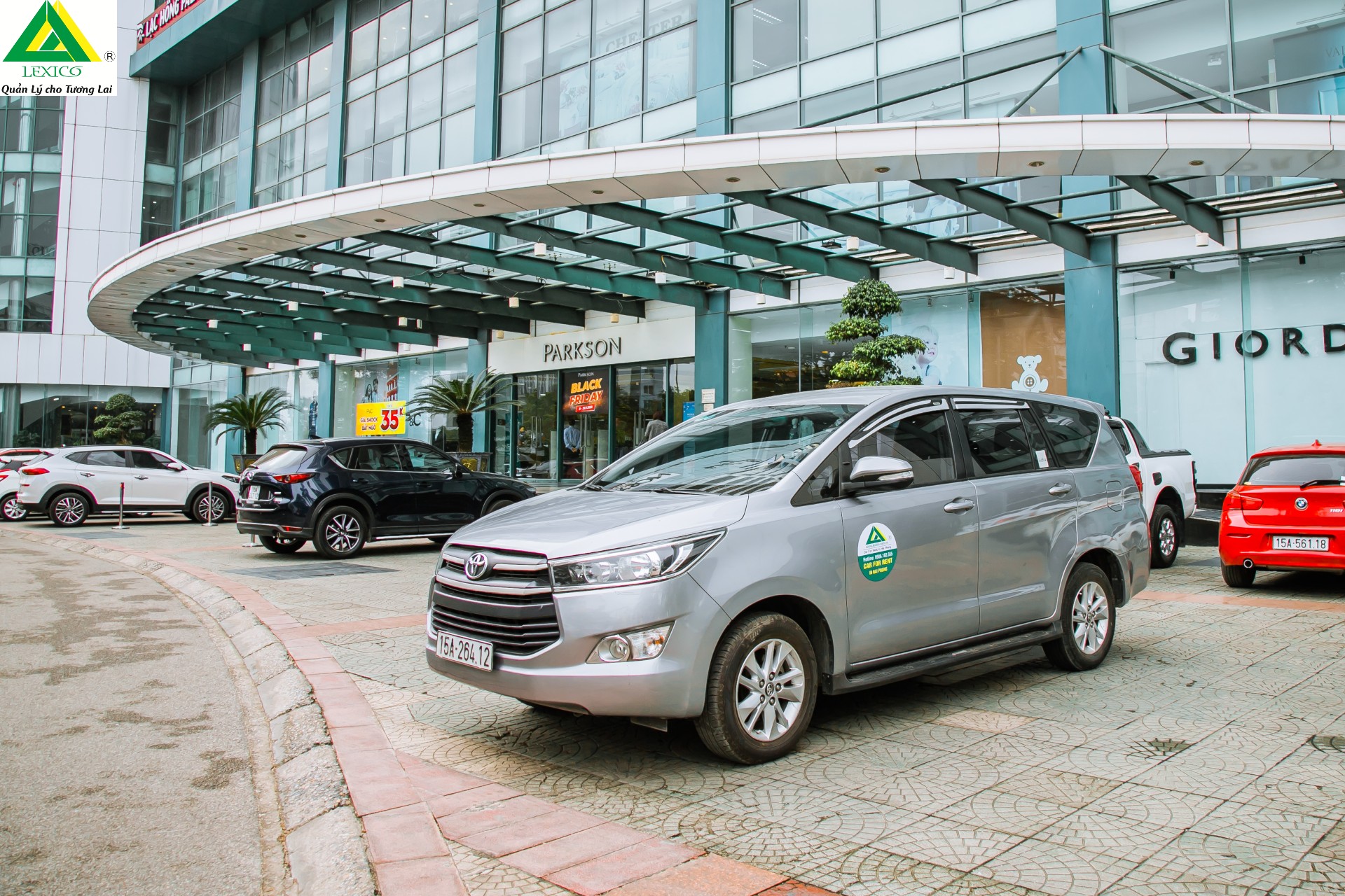 Cho thuê xe ô tô 7 chỗ Toyota Innova  tại Hải Phòng
