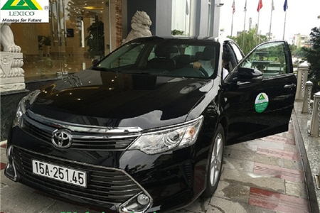 Cho thuê xe Toyota Camry 2.5Q